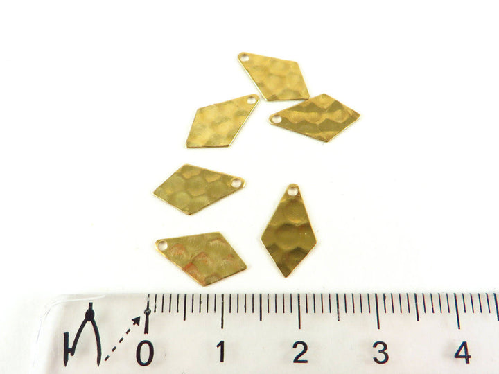 8x Breloque losange martelé (14mm x 8mm) PP-127