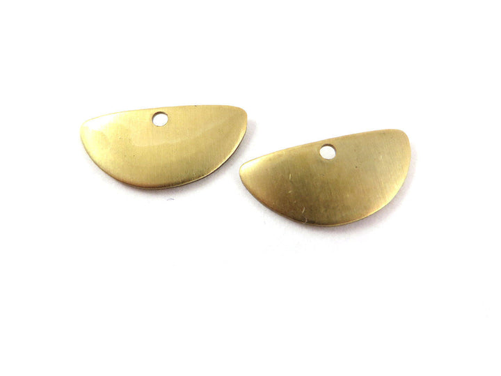 10x Breloque demi-lune bombé (7mm x 15mm) PP-191