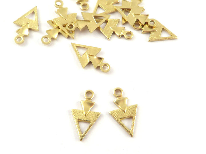6x Breloque triangle (7mm x 12mm) PP-292