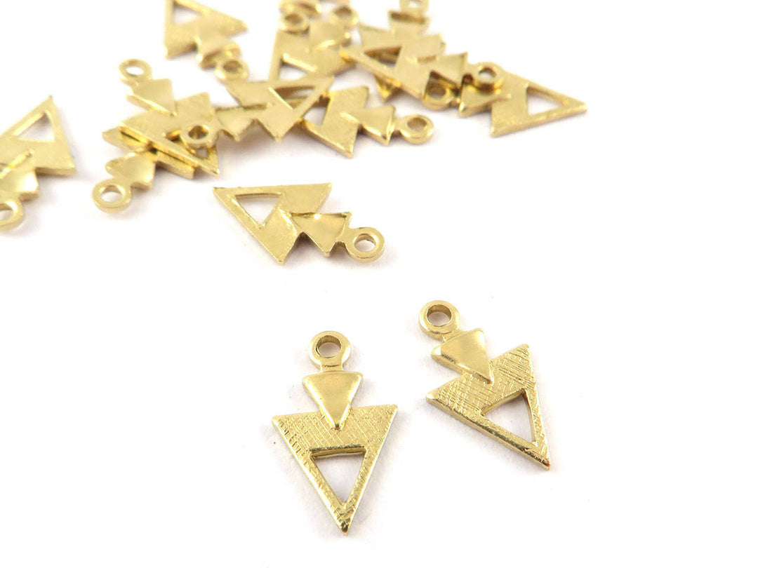 6x Breloque triangle (7mm x 12mm) PP-292