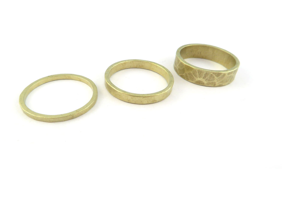 1x Bague anneau fermé martelé minimaliste(taille 5, 6, 7, 8) BG040